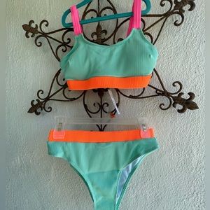 Super cute 80s 90s color block ribbed bikini swimsuit NWT